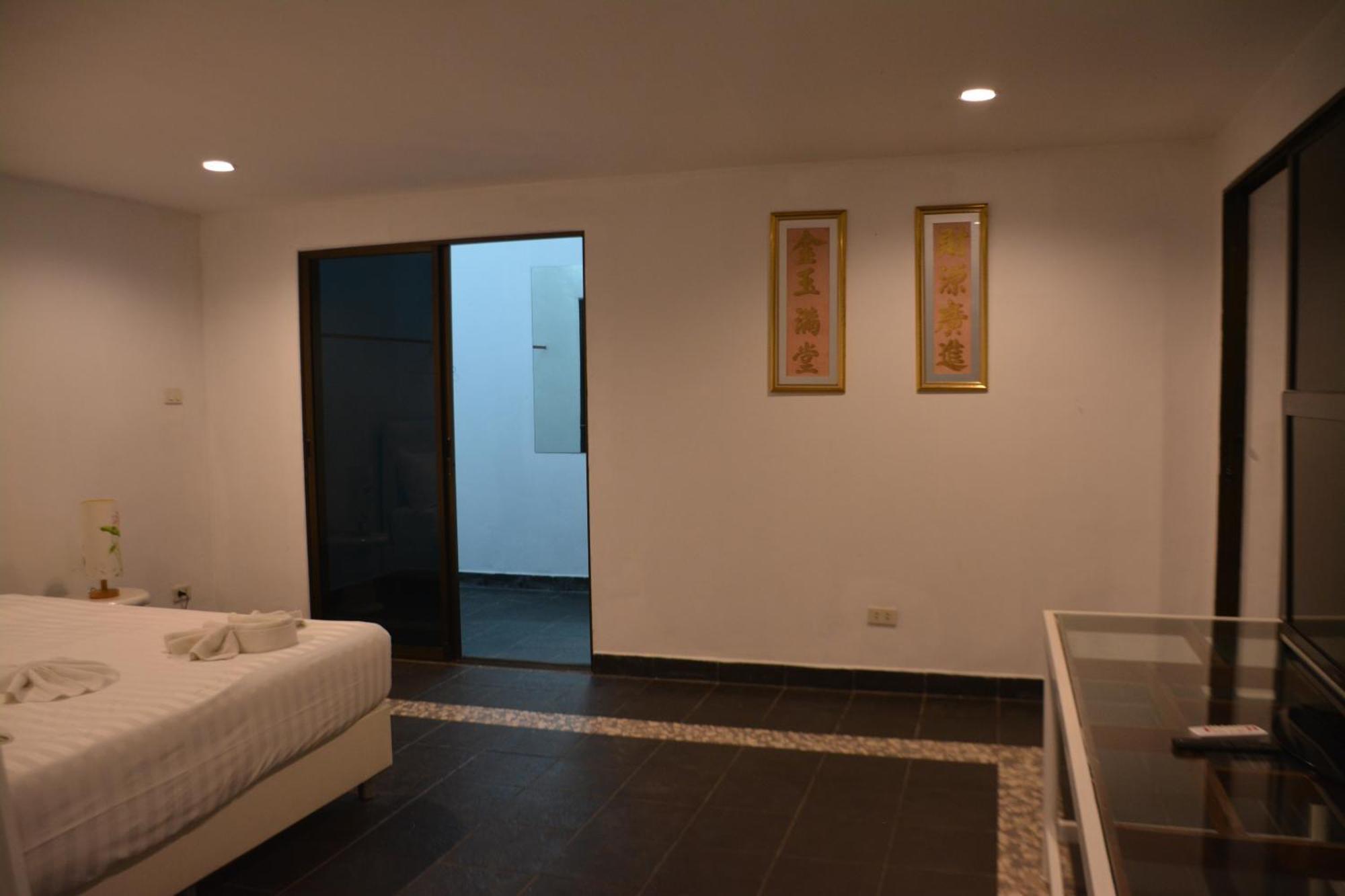 Baan Suan Villa 1 Patong 외부 사진